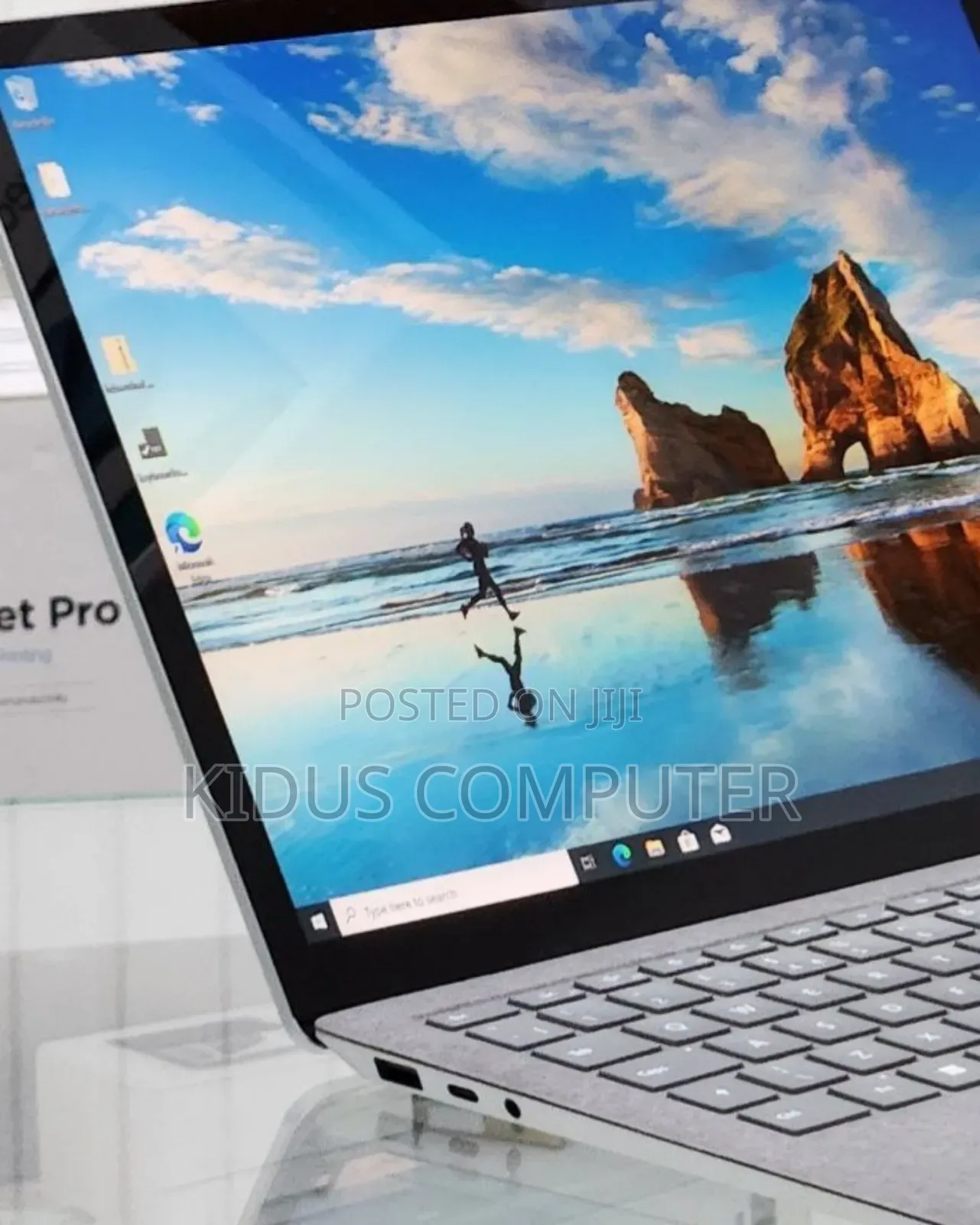New Laptop Microsoft Surface 16GB Intel Core I7 SSD 256GB