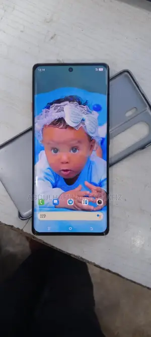 New Tecno Camon 40 Pro 256 GB Gray