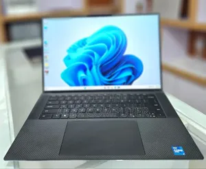 New Laptop Dell 16GB Intel Core I7 SSD 1T