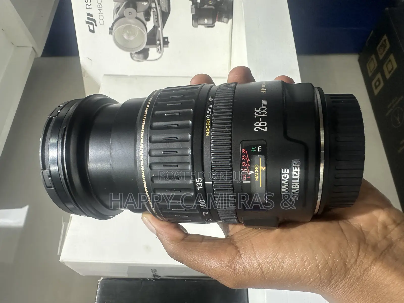 Canon 28-135mm F/3.5-5.6 Is Usm