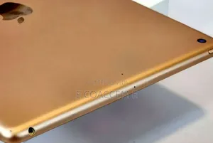 New Apple iPad (2022) 32 GB Silver