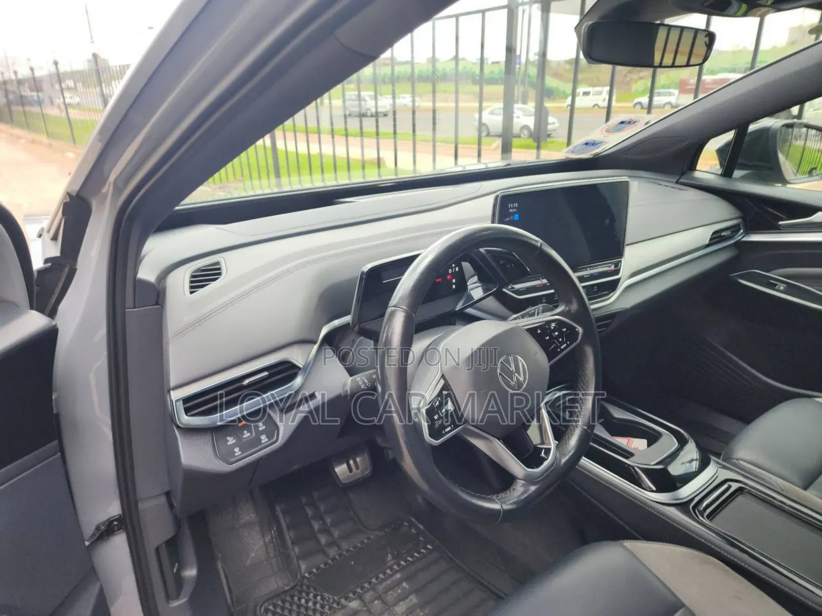 Volkswagen ID.4 2022 Gray