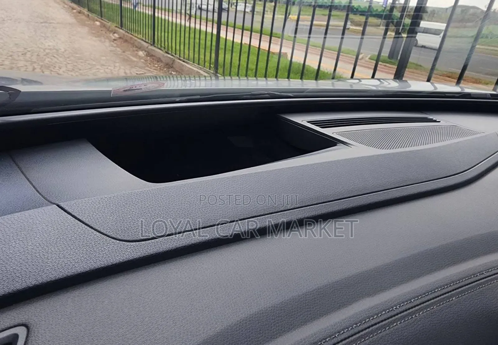 Volkswagen ID.4 2022 Gray