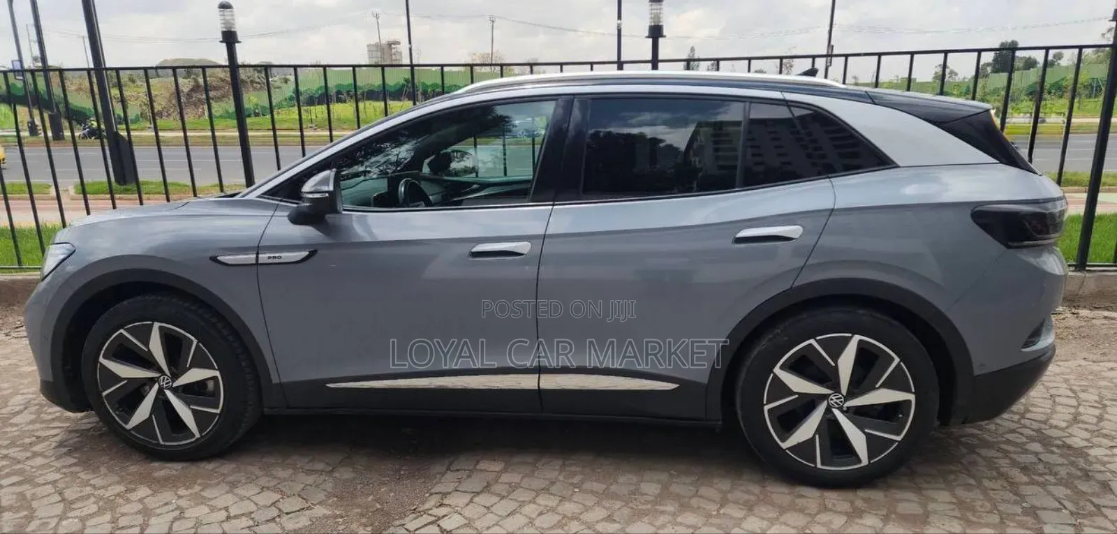 Volkswagen ID.4 2022 Gray