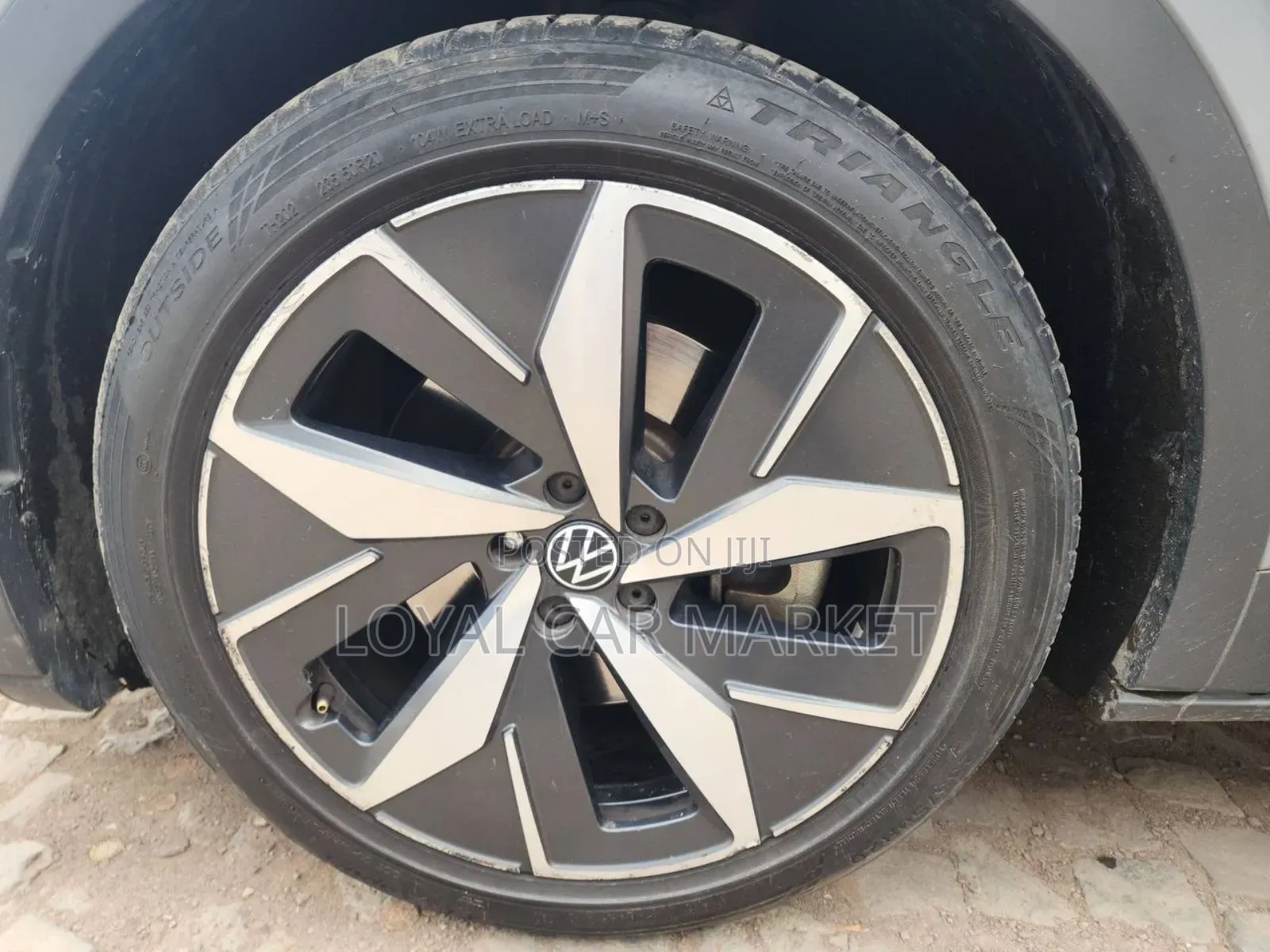 Volkswagen ID.4 2022 Gray