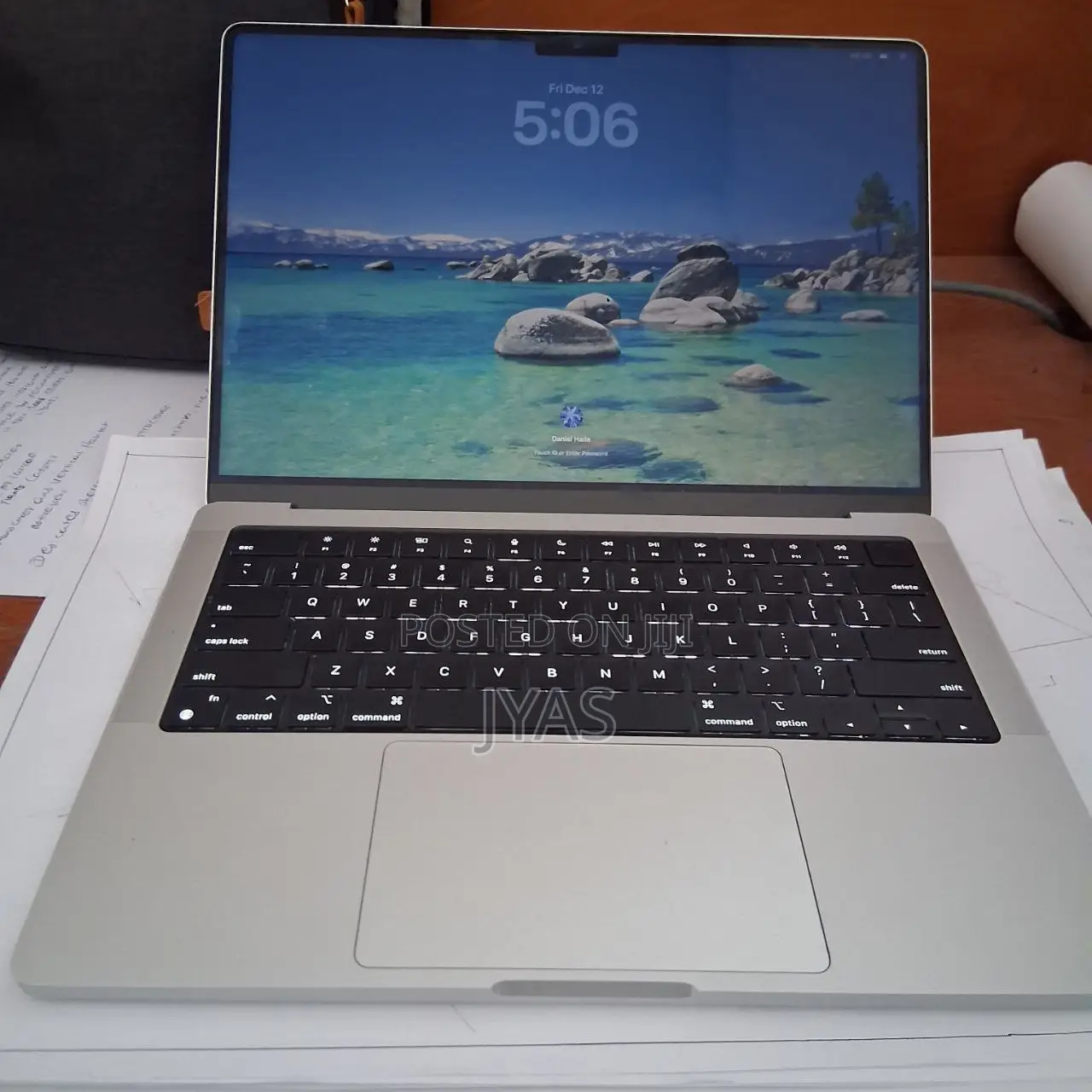 New Laptop Apple MacBook Pro 2021 M1 16GB Apple M1 Pro SSD 512GB