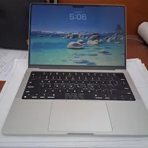 New Laptop Apple MacBook Pro 2021 M1 16GB Apple M1 Pro SSD 512GB