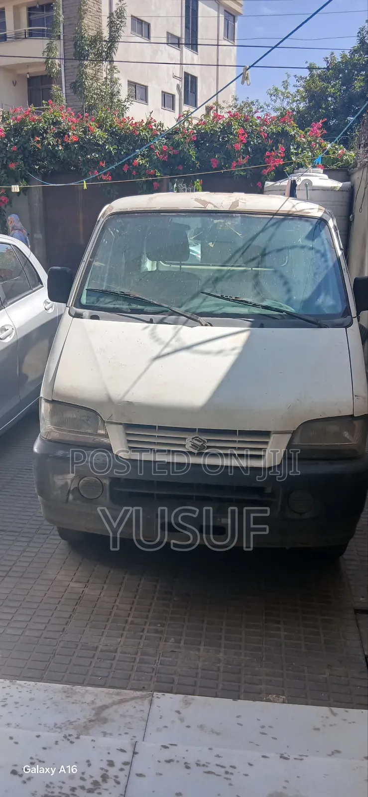 Suzuki Super Carry 1999 White