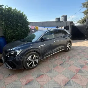 Volkswagen ID.6 2022 Gray