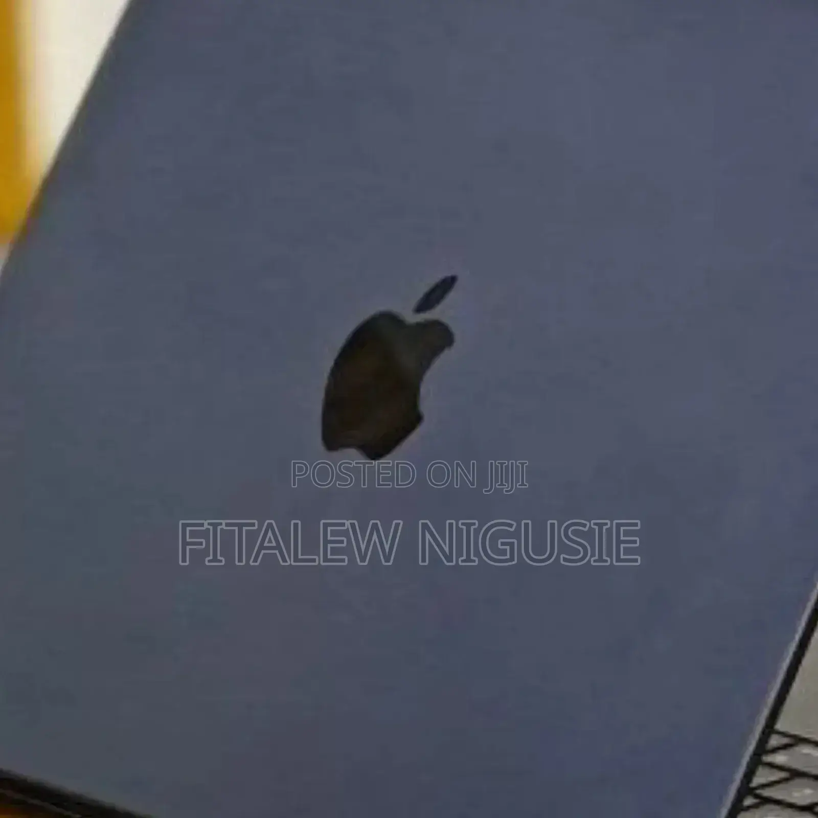 New Laptop Apple MacBook Pro 2023 M3 14-inch 18GB Apple M3 SSD 512GB