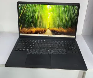 New Laptop Dell Inspiron 15 8GB Intel Core I5 SSD 256GB