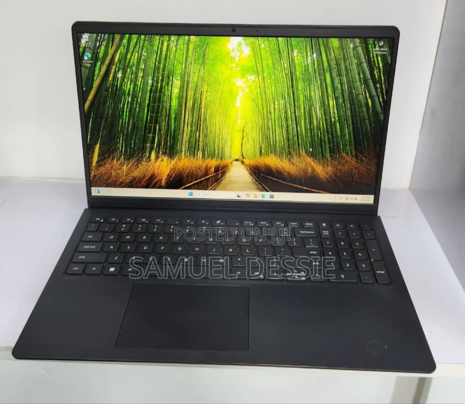 New Laptop Dell Inspiron 15 8GB Intel Core I5 SSD 256GB