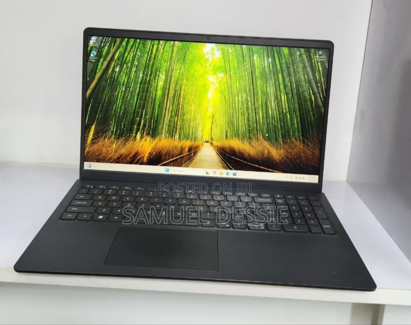 New Laptop Dell Inspiron 15 8GB Intel Core I5 SSD 256GB