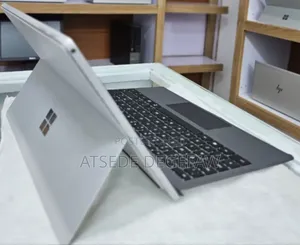 New Laptop Microsoft Surface Pro 7 16GB Intel Core I7 SSD 256GB