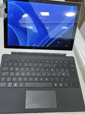 New Laptop Microsoft Surface Pro 7 16GB Intel Core I7 SSD 256GB