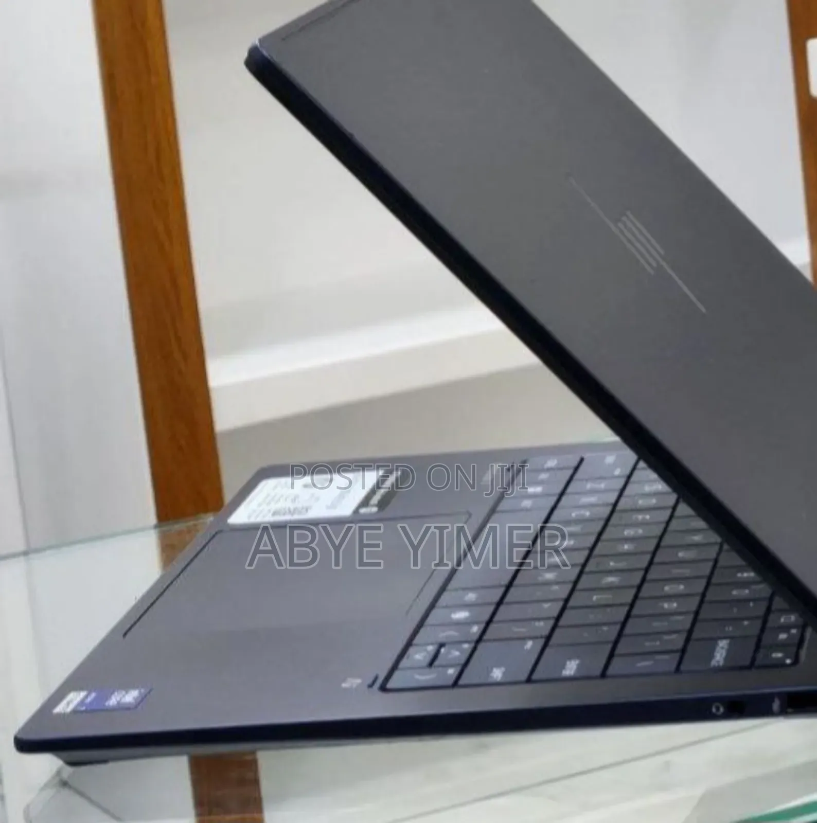 New Laptop HP OmniBook X Flip 14" 16GB Intel Core Ultra 7 SSD 1T