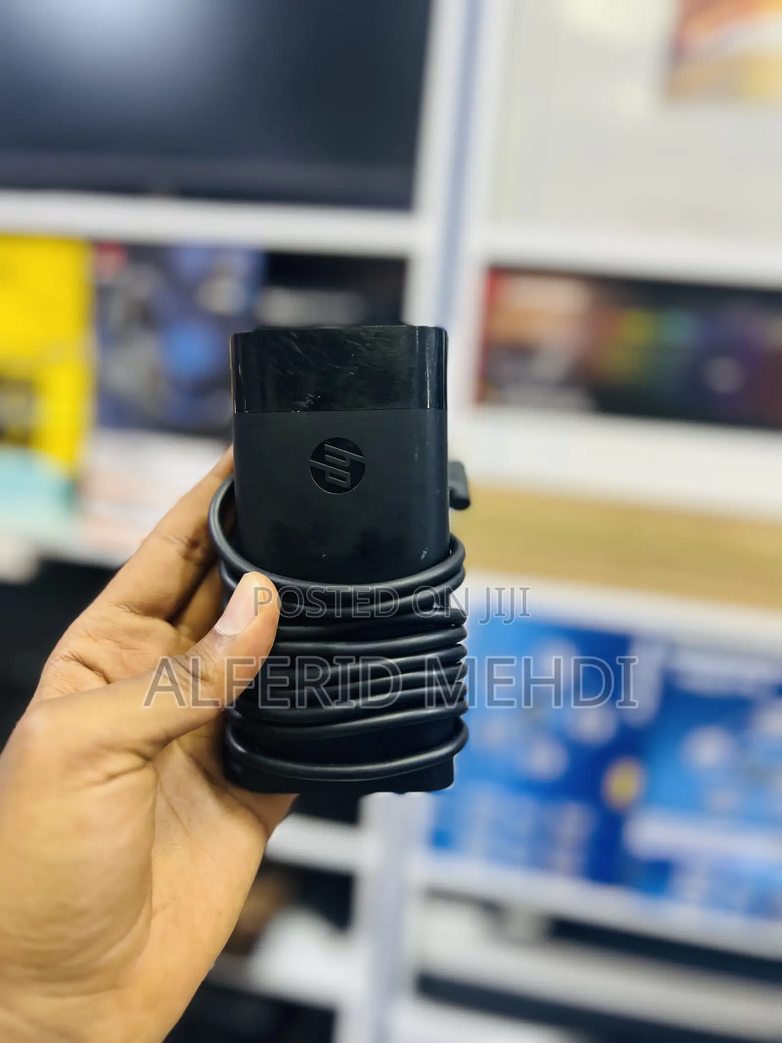 Hp 135w Blue Pin Charger