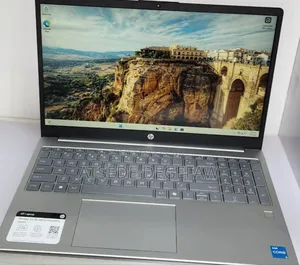 New Laptop HP Stream Notebook 8GB Intel Core I3 HDD 512GB