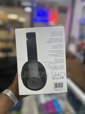 Beats Studio Pro
