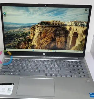 New Laptop HP Stream Notebook 8GB Intel Core I3 SSD 256GB