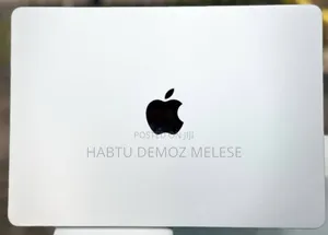 New Laptop Apple MacBook Air 2022 M2 8GB Intel Core I7 SSD 256GB