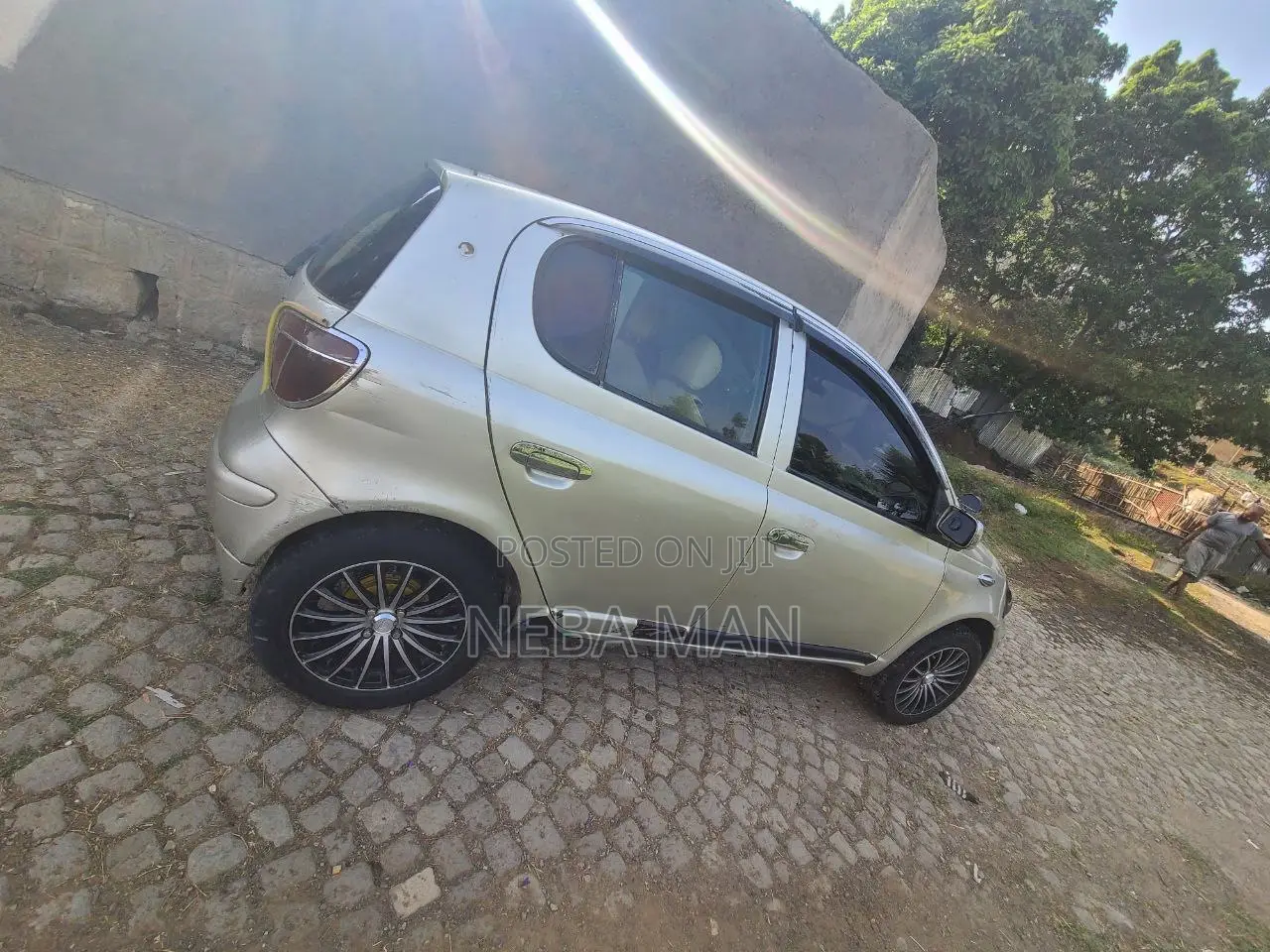 Toyota Vitz 2003 Gold