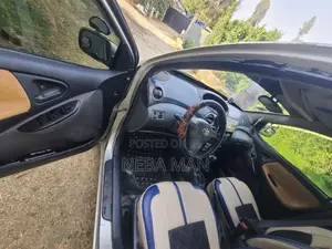 Toyota Vitz 2003 Gold