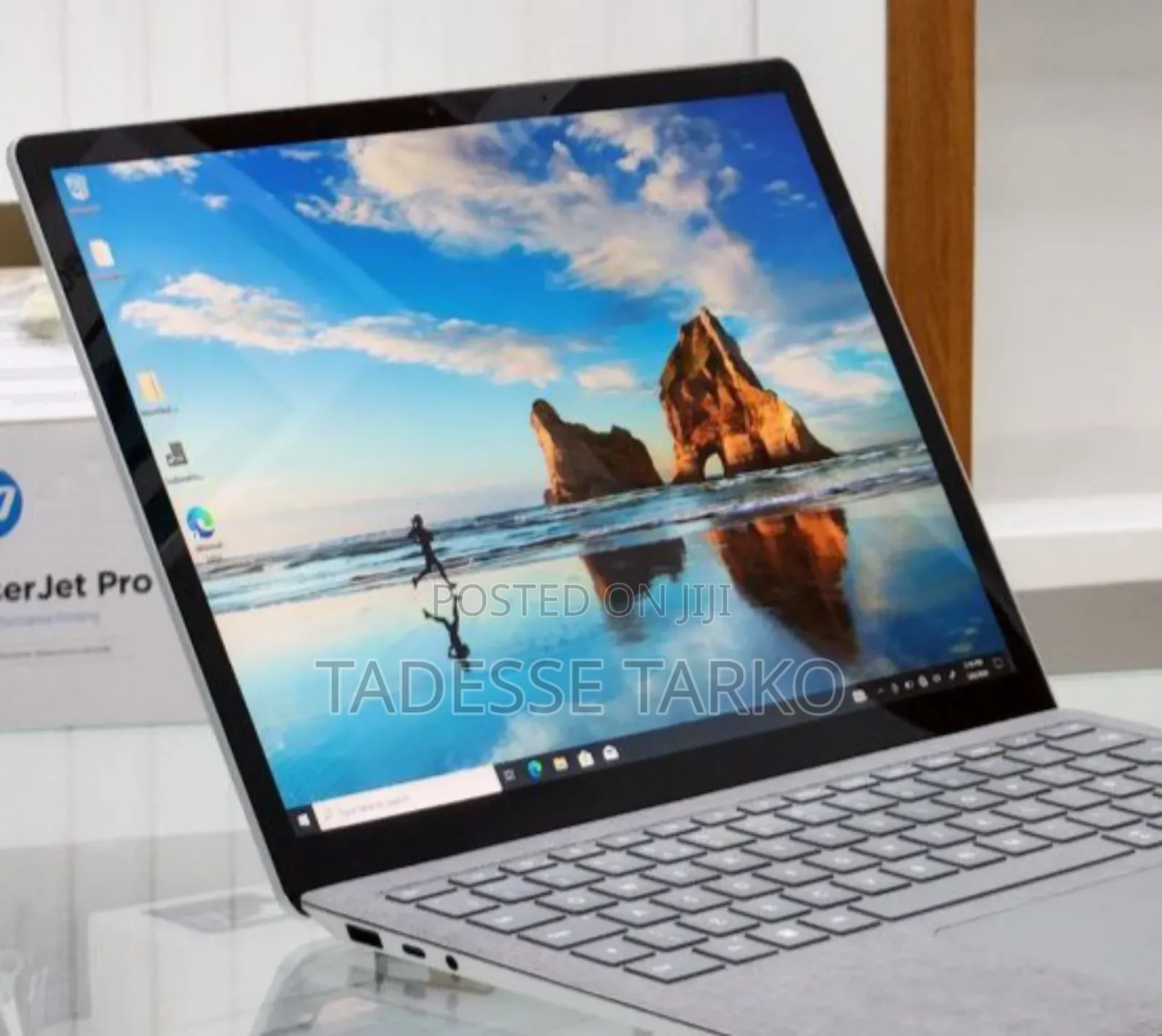 New Laptop Microsoft Surface 16GB Intel Core I7 SSD 256GB