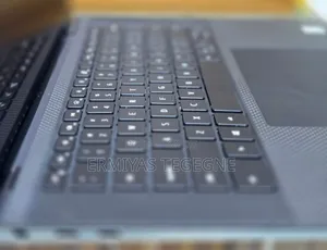 New Laptop Dell XPS 15 16GB Intel Core I7 SSD 512GB