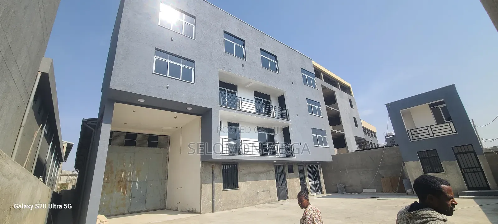 Warehouse for Rent, Kiray