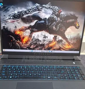 New Laptop Alienware M17x R2 32GB Intel Core I9 SSD 1T