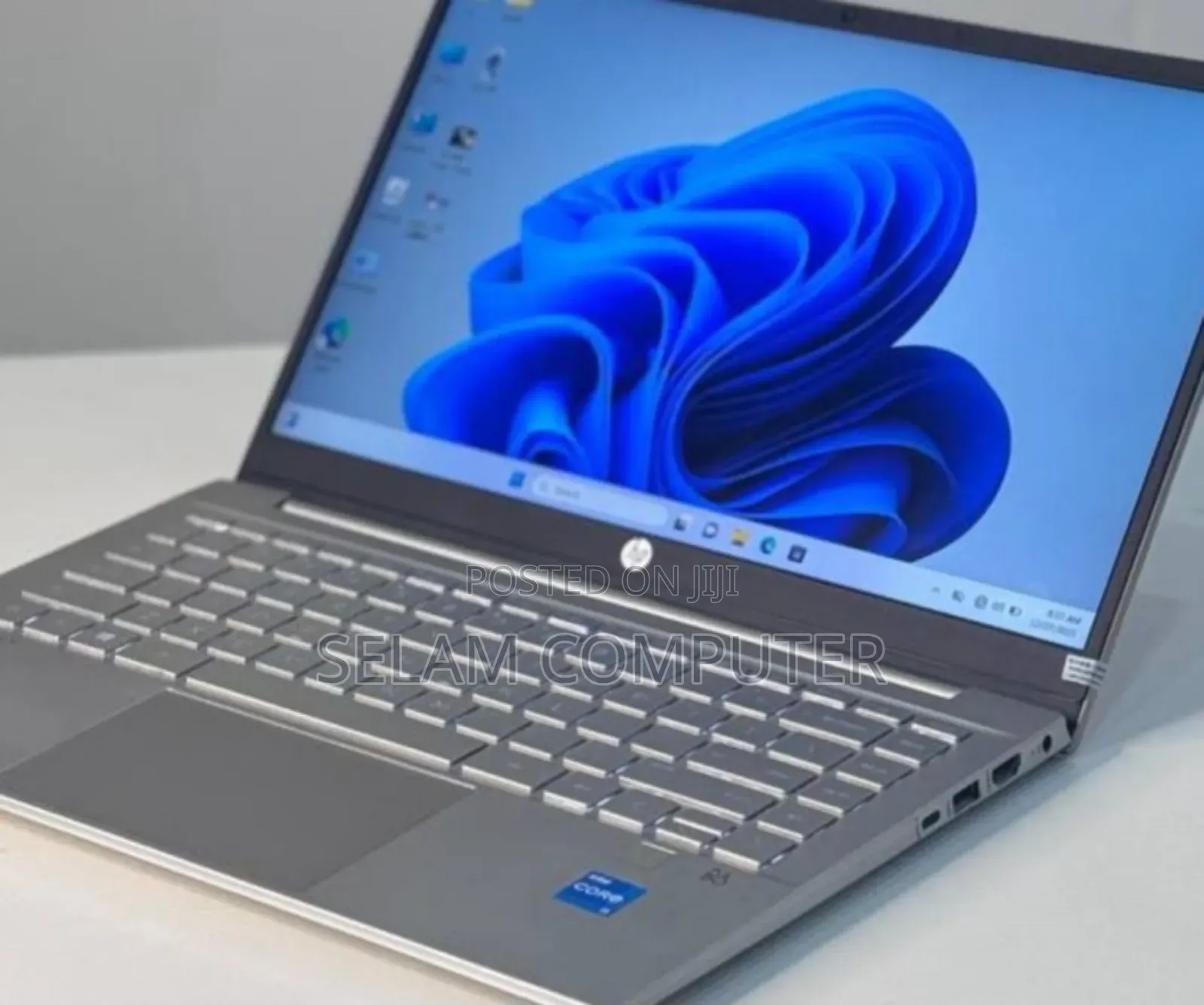New Laptop HP EliteBook 830 G8 16GB Intel Core I5 SSD 256GB