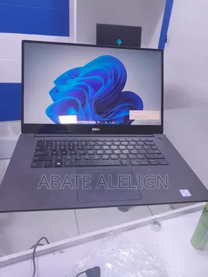 New Laptop Dell XPS 15 16GB Intel Core I7 SSD 512GB