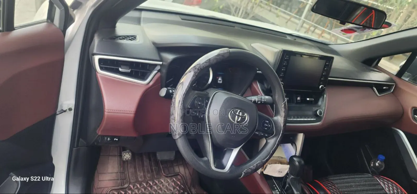 Toyota Corolla Cross Hybrid 2023 Silver