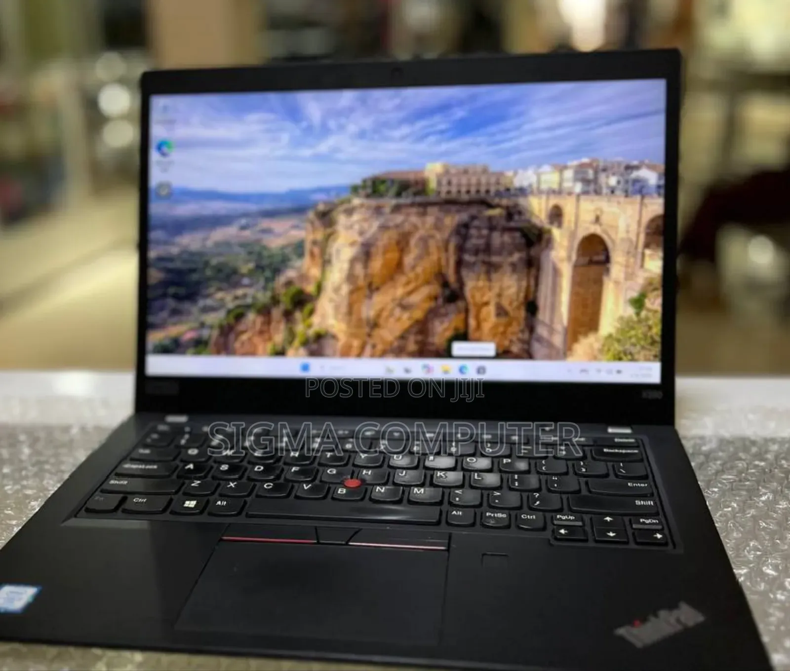 New Laptop Lenovo ThinkPad X1 Carbon 16GB Intel Core I7 SSD 512GB