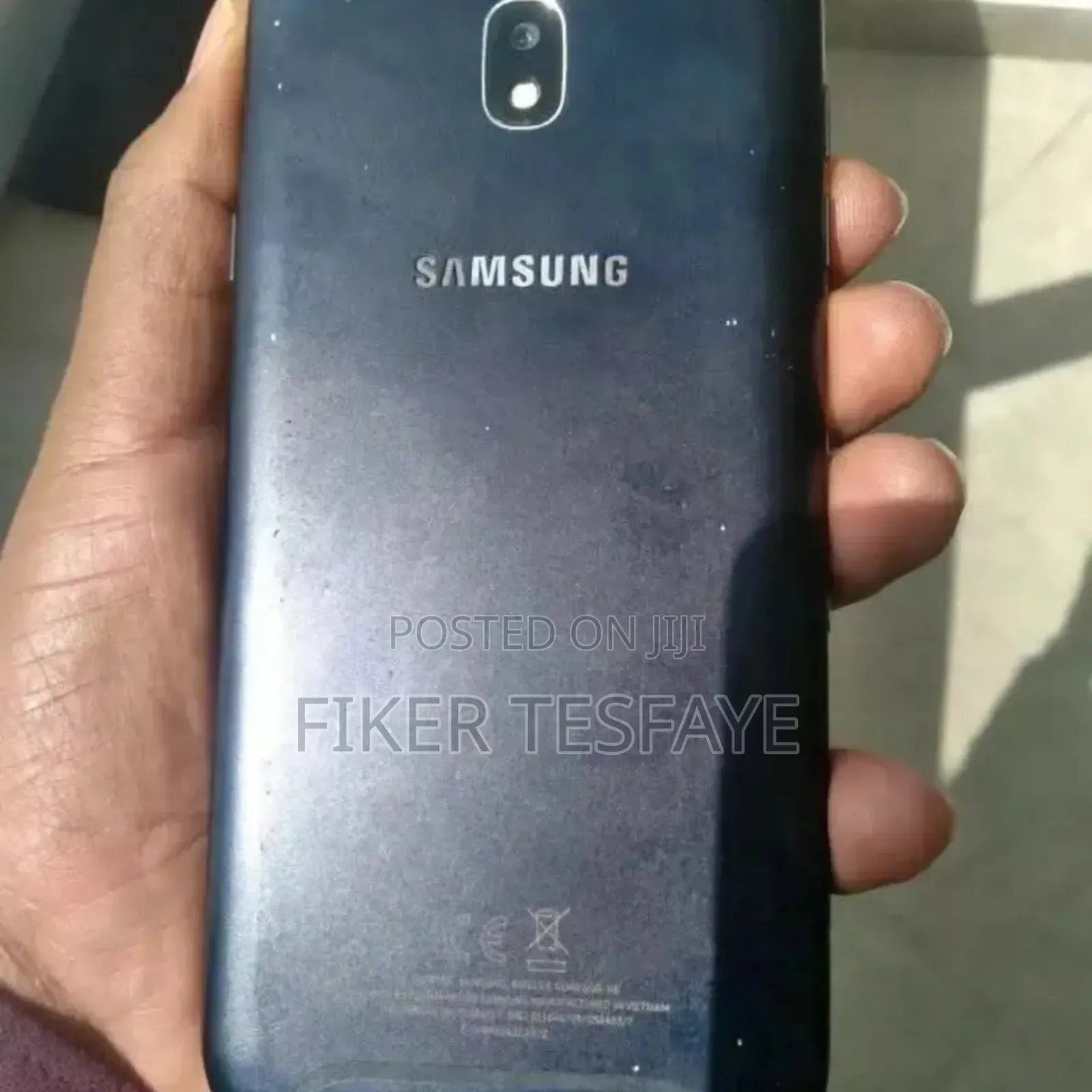 Samsung Galaxy J7 Pro 64 GB Black