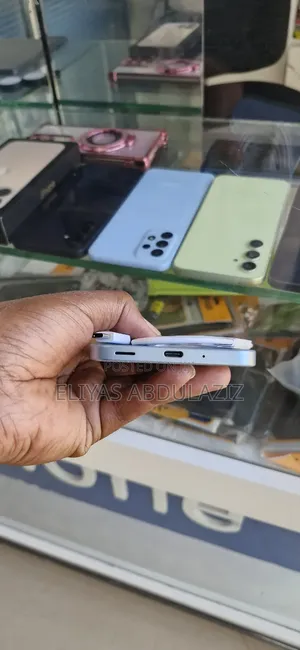 New Samsung Galaxy A17 5G 128 GB