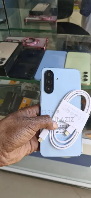 New Samsung Galaxy A17 5G 128 GB