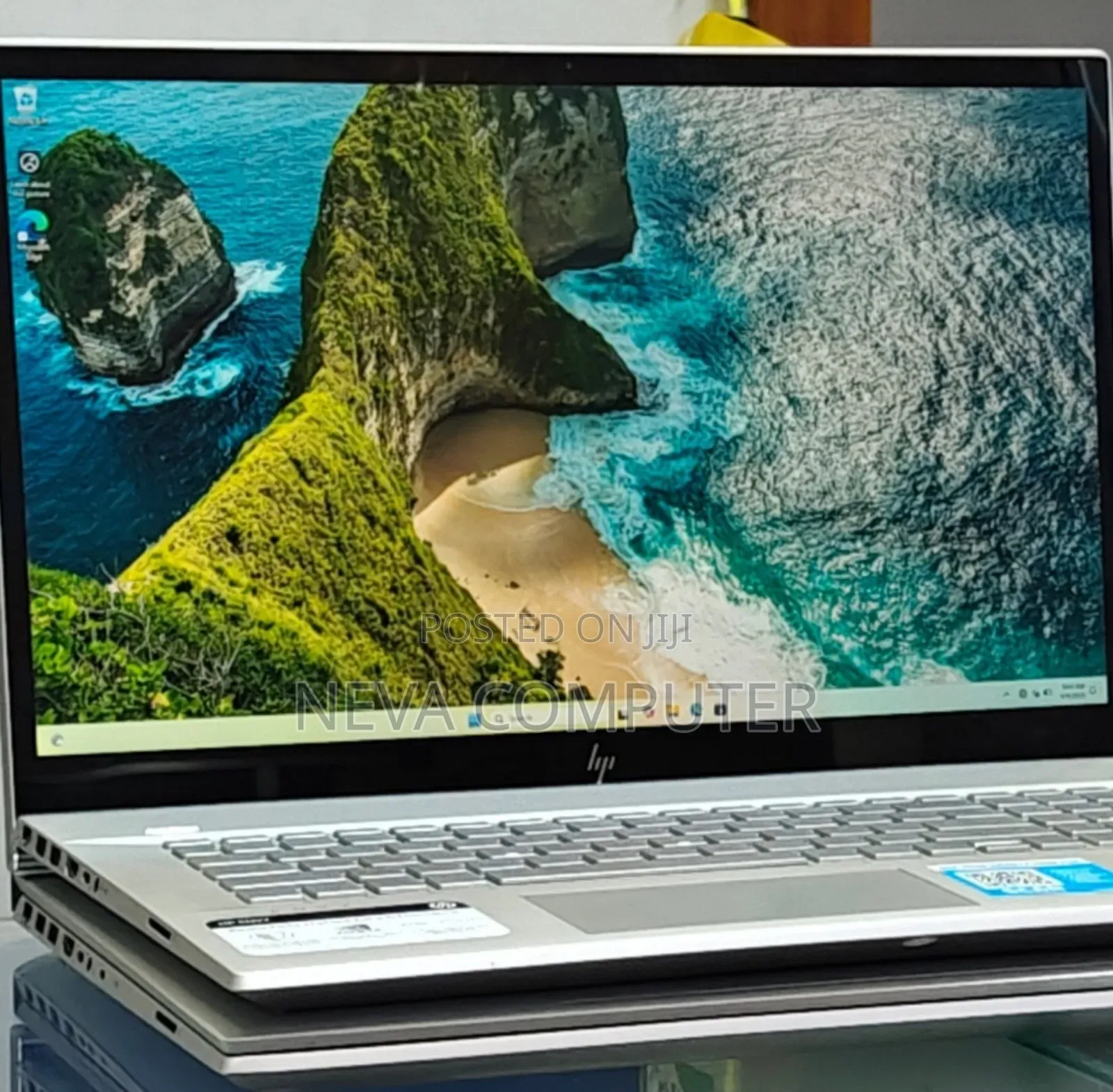 New Laptop HP Envy X360 16GB Intel Core I7 SSD 512GB