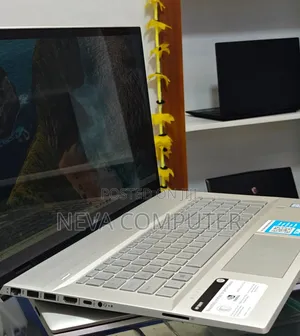 New Laptop HP Envy X360 16GB Intel Core I7 SSD 512GB