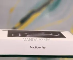 New Laptop Apple MacBook Pro 16GB Apple M5 SSD 512GB