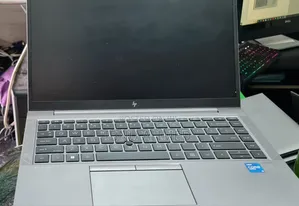 Laptop HP ZBook Firefly G8 8GB Intel Core I5 SSD 512GB