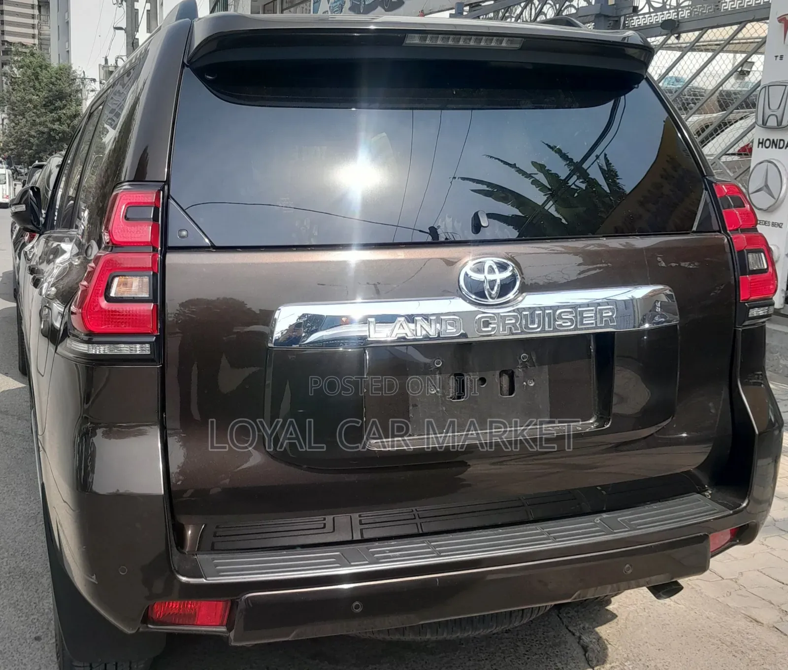 Toyota Land Cruiser Prado 2023 Brown