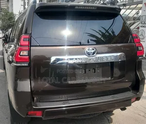 Toyota Land Cruiser Prado 2023 Brown