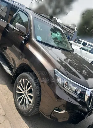 Toyota Land Cruiser Prado 2023 Brown