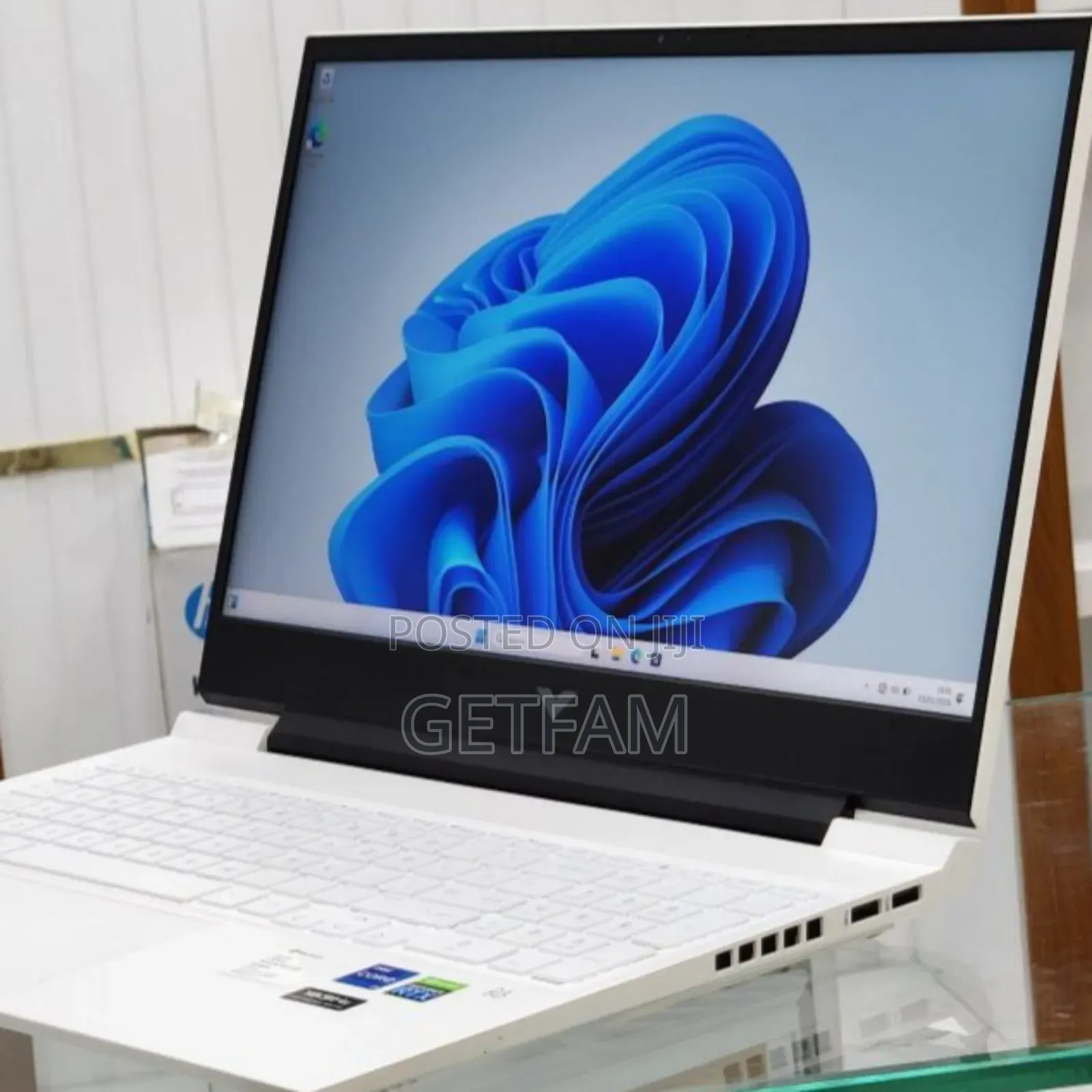 New Laptop HP Victus 16 16GB Nvidia SSD 1T
