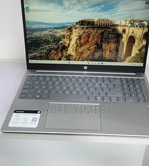 New Laptop HP Stream Notebook 8GB Intel Core I3 SSD 256GB