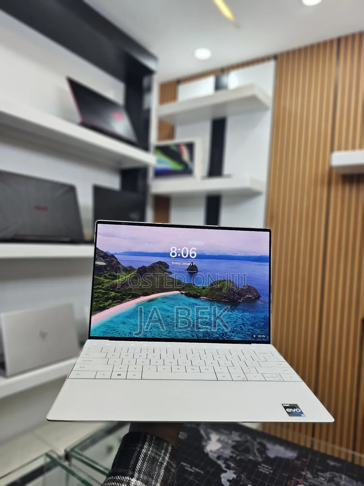 New Laptop Dell XPS 13 32GB Intel Core I7 SSD 1T