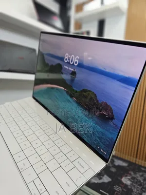 New Laptop Dell XPS 13 32GB Intel Core I7 SSD 1T