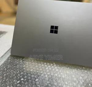 New Laptop Microsoft Surface Pro 7 16GB Intel Core I7 SSD 256GB